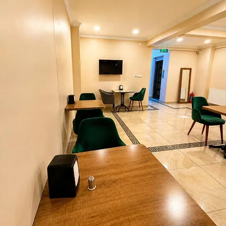 Hotel Neva